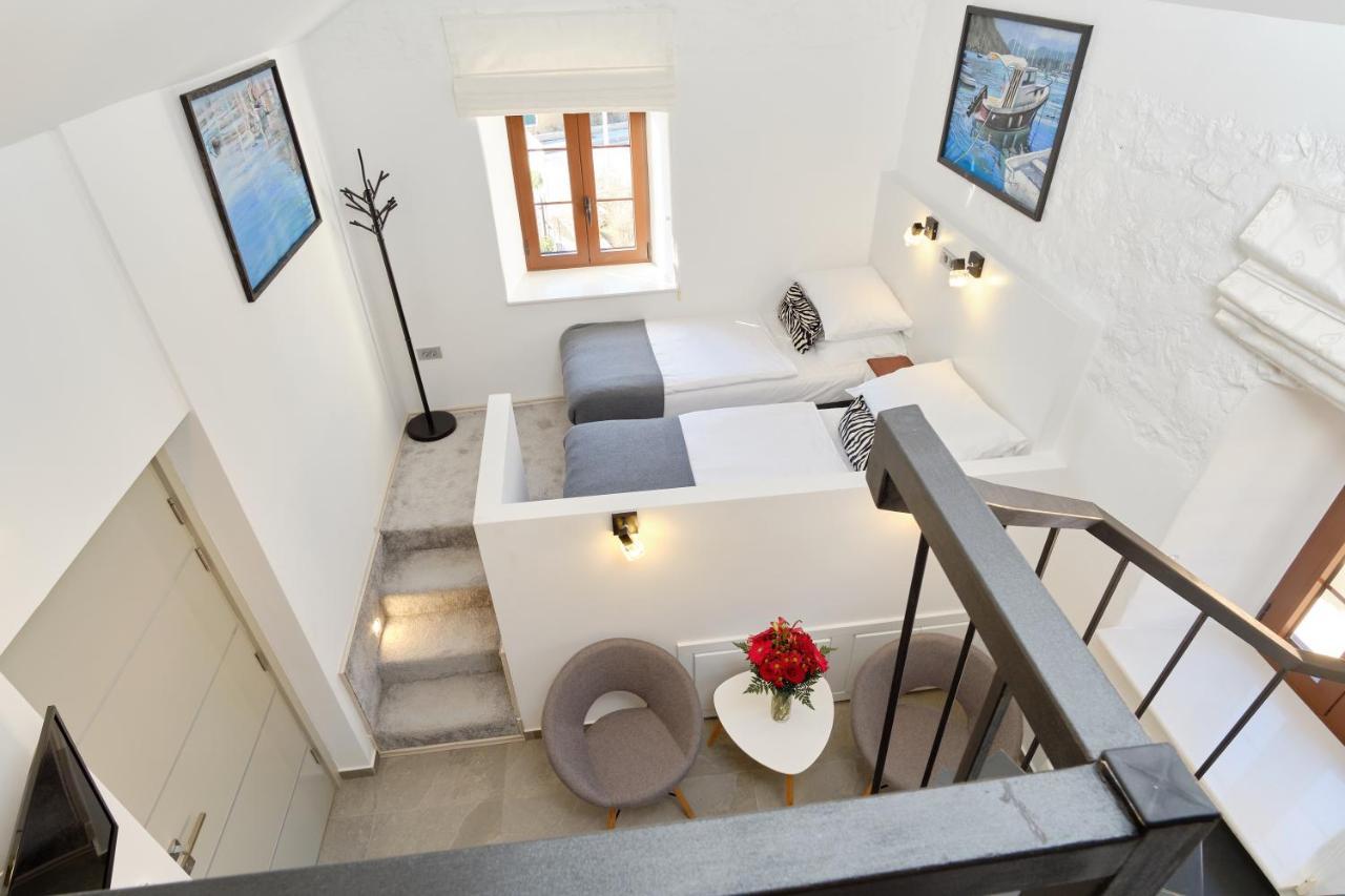 Zebra Apartment Tivat